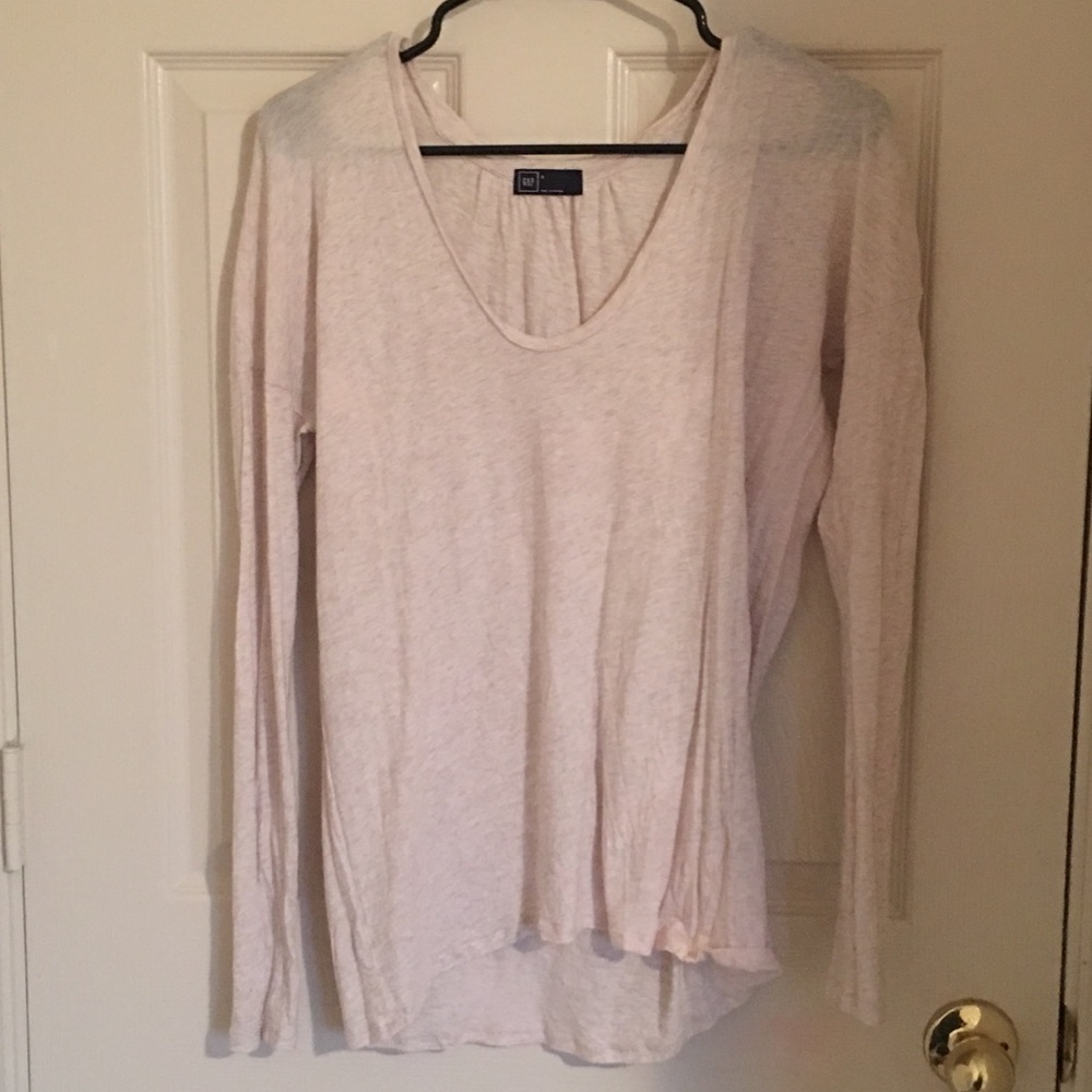 GAP Neutral Off The Shoulder Tee